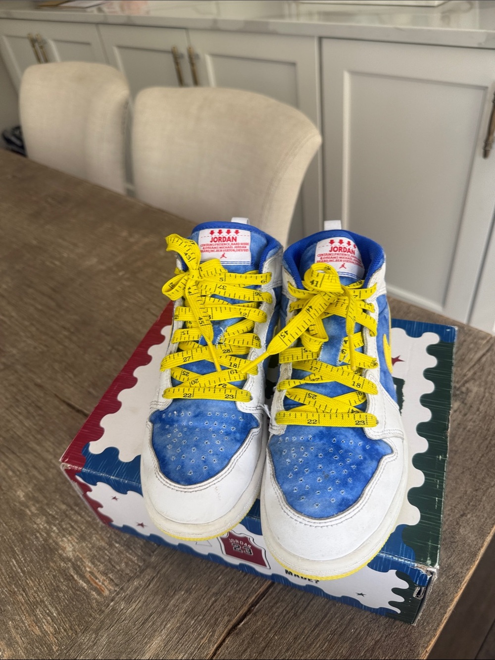 Air Jordan 1 Mid SS (Sneaker School) "Measuring Tape" / "Grow Tall" - size 2.5Y